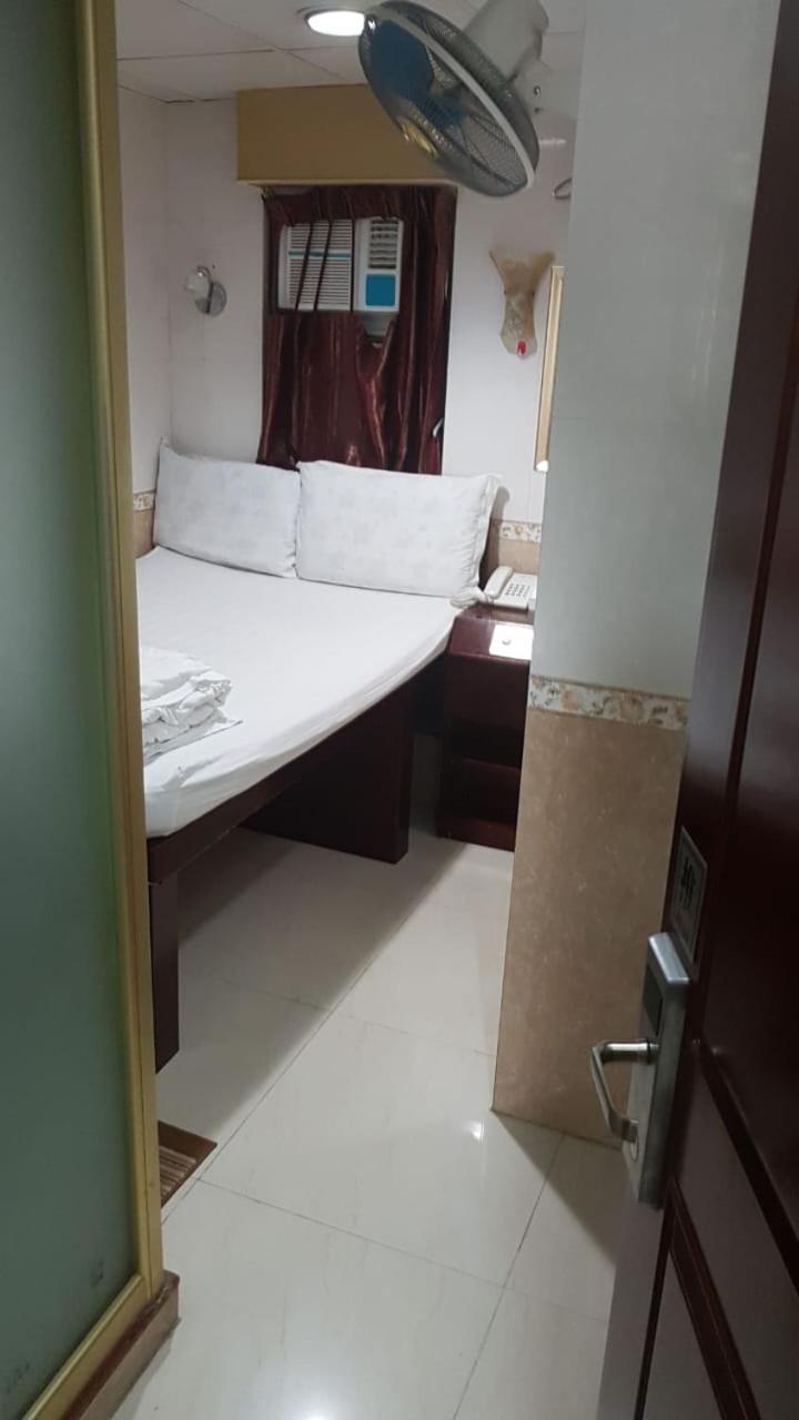 ‌‌Florence Guest House ポンディシェリ エクステリア 写真